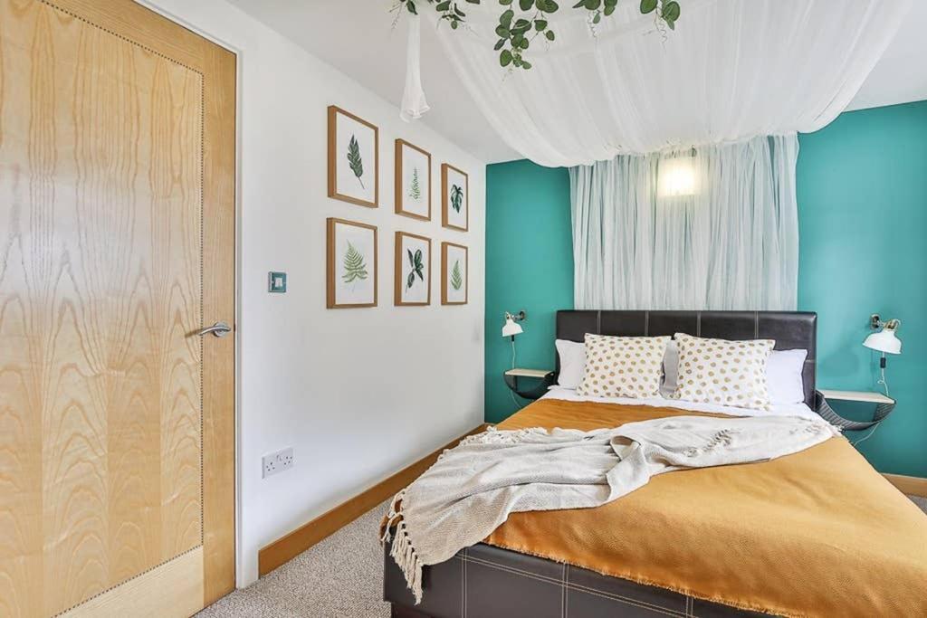 The Exclusive Gem Of Leeds - Sleeps 8 Appartement Buitenkant foto