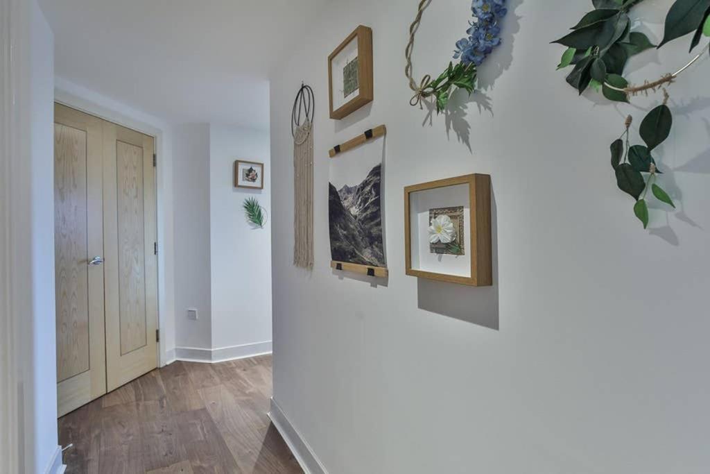 The Exclusive Gem Of Leeds - Sleeps 8 Appartement Buitenkant foto