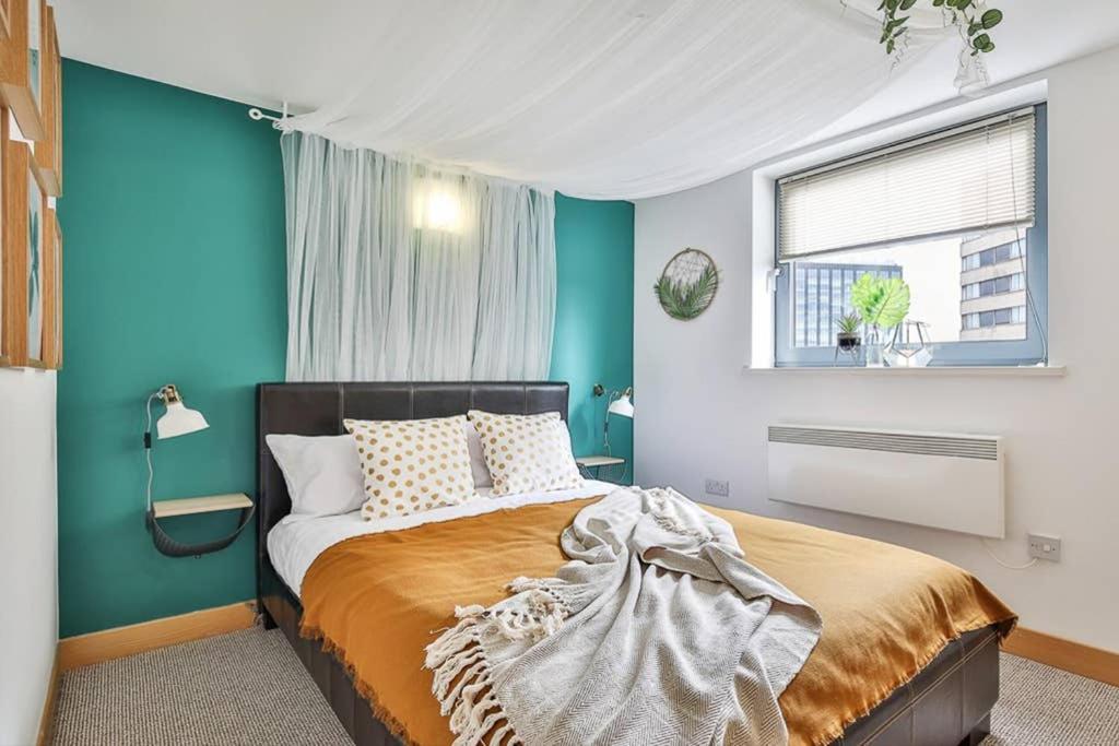 The Exclusive Gem Of Leeds - Sleeps 8 Appartement Buitenkant foto